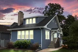 405 S Gilbert Ave S, La Grange, IL 60625 - Photo 1