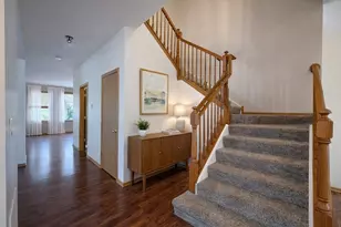 748 Versailles Pkwy, Oswego, IL 60543 - Photo 5