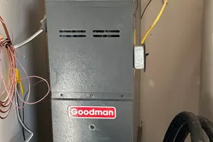 410 N Colfax St, Crescent City, IL 60928 - Photo 15