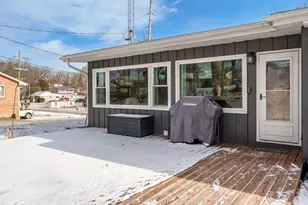 106 Mix St, Oregon, IL 61061 - Photo 11