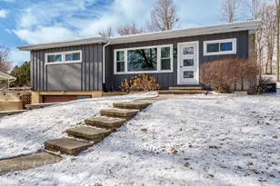 106 Mix St, Oregon, IL 61061 - Photo 3