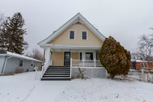 129 W Stimmel St, West Chicago, IL 60185 - Photo 1