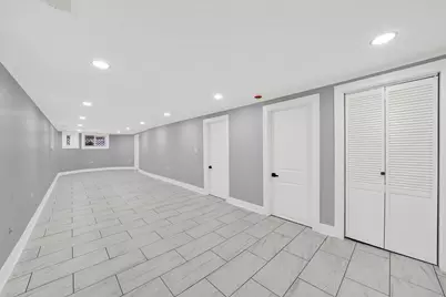 6607 S Oakley Avenue, Chicago, IL 60636 - Photo 21