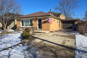 9621 S Kostner Ave, Oak Lawn, IL 60453 - Photo 1