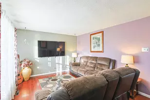 1501 Pawnee Rd, Carpentersville, IL 60110 - Photo 17