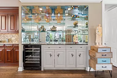 [Address not provided], Chicago, IL 60610 - Photo 7