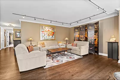 [Address not provided], Chicago, IL 60610 - Photo 3