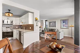 3660 N Lake Shore Dr, Chicago, IL 60613 - Photo 15