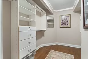 3660 N Lake Shore Dr, Chicago, IL 60613 - Photo 23