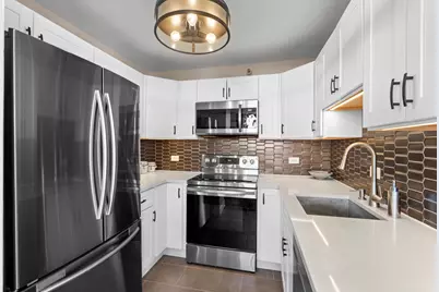 3660 N Lake Shore Drive #4202, Chicago, IL 60613 - Photo 17