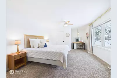 34070 N Lilac Avenue, Grayslake, IL 60030 - Photo 17