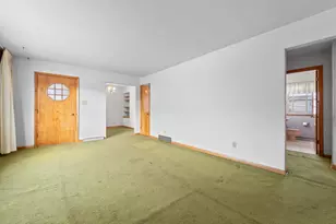 19 Schrum Rd, Calumet City, IL 60409 - Photo 3