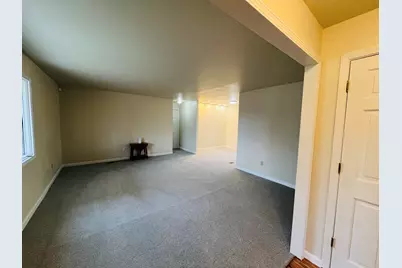 1007 Murphy Street, Eldorado, IL 62930 - Photo 13