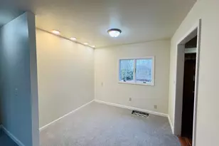 1007 Murphy St, Eldorado, IL 62930 - Photo 15