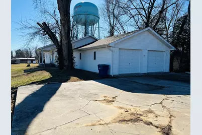 1007 Murphy Street, Eldorado, IL 62930 - Photo 5