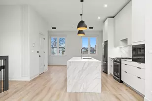 [Address not provided], Chicago, IL 60641 - Photo 5