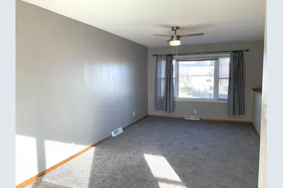 101-103 W Sheridan Street, Eldridge, IA 52748 - Photo 9