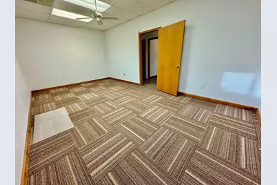 9 Enterprise Drive, Lasalle, IL 61301 - Photo 11
