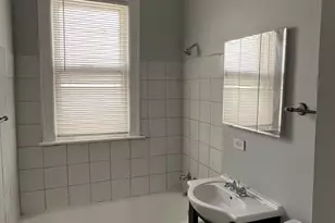 8019 S Vernon Ave, Chicago, IL 60619 - Photo 11