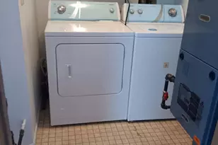 15 Creekside Cir, Elgin, IL 60123 - Photo 19