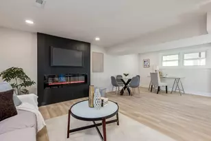 9132 Lincolnwood Dr, Evanston, IL 60203 - Photo 17