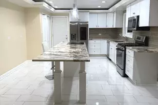 17312 Valley View Dr, Tinley Park, IL 60477 - Photo 5