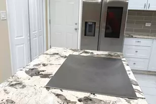 17312 Valley View Dr, Tinley Park, IL 60477 - Photo 7