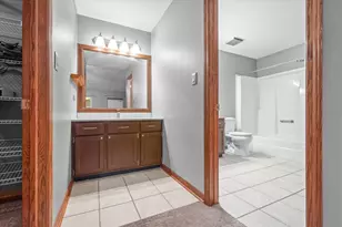 [Address not provided], Aurora, IL 60504 - Photo 11