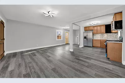 1275 W 71st Street, Chicago, IL 60636 - Photo 7