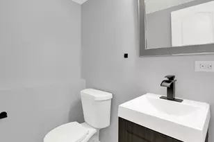 1275 W 71st St, Chicago, IL 60636 - Photo 17