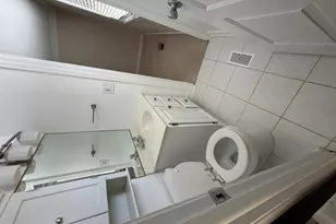 923 Jeffery Ct, Schaumburg, IL 60193 - Photo 13