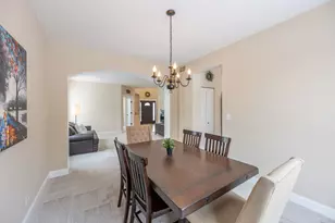 [Address not provided], North Aurora, IL 60542 - Photo 7