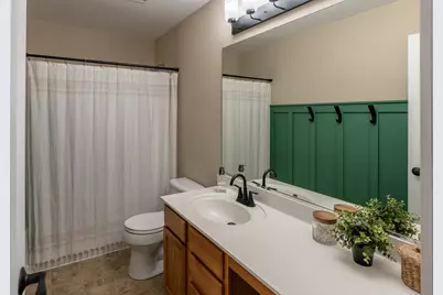 [Address not provided], North Aurora, IL 60542 - Photo 23