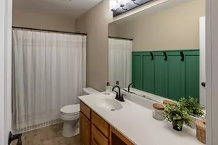 [Address not provided], North Aurora, IL 60542 - Photo 23