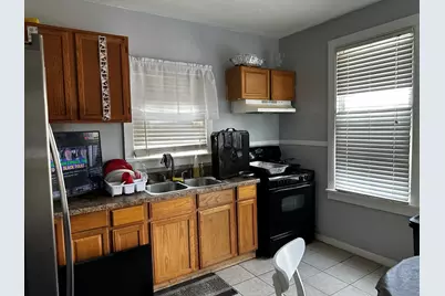 6550 S Claremont Avenue, Chicago, IL 60636 - Photo 3