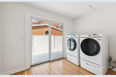 3018 Indianwood Road, Wilmette, IL 60091 - Photo 19