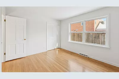 3018 Indianwood Road, Wilmette, IL 60091 - Photo 29