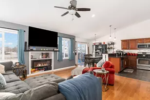 1923 Waters Edge Dr, Minooka, IL 60447 - Photo 7