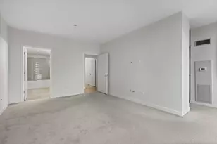 [Address not provided], Chicago, IL 60601 - Photo 11