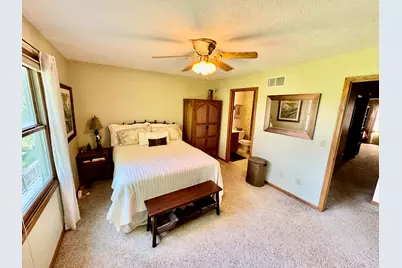 1177 Golf Court, Dekalb, IL 60115 - Photo 13