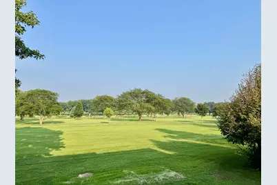 1177 Golf Court, Dekalb, IL 60115 - Photo 3