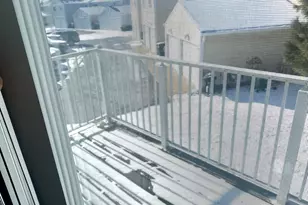 530 Meadow Green Ln, Round Lake Beach, IL 60073 - Photo 3