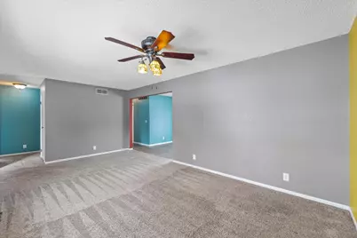 302 N Jackson Street, Philo, IL 61864 - Photo 5