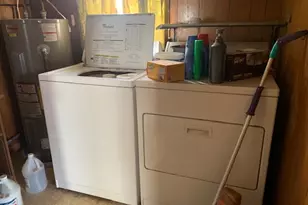 380 S Marguerite St, Coal City, IL 60416 - Photo 21