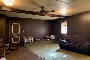 380 S Marguerite St, Coal City, IL 60416 - Photo 41