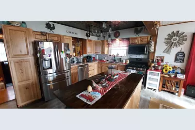 1640 170 Avenue, Reynolds, IL 61279 - Photo 9