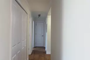 300 Thames Pkwy, Park Ridge, IL 60068 - Photo 7