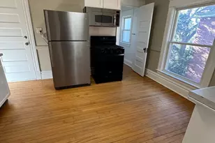 1657 5th Ave, Rockford, IL 61104 - Photo 3