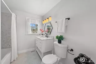 1309 Radcliffe Ln, Schaumburg, IL 60193 - Photo 15