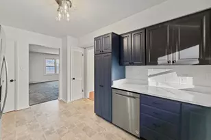 1734 W Stephenson St, Freeport, IL 61032 - Photo 11